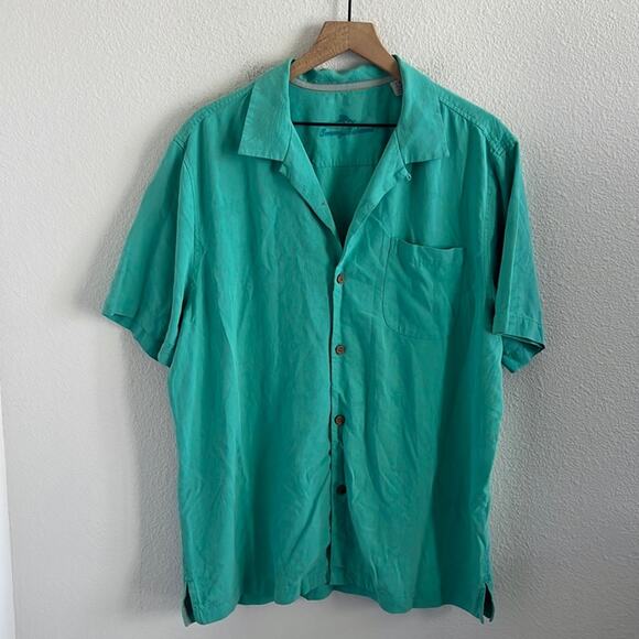Tommy Bahama Green Front Button Collar Embossed Aloha Hawaii Hawaiian Shirt Silk - Picture 1 of 6